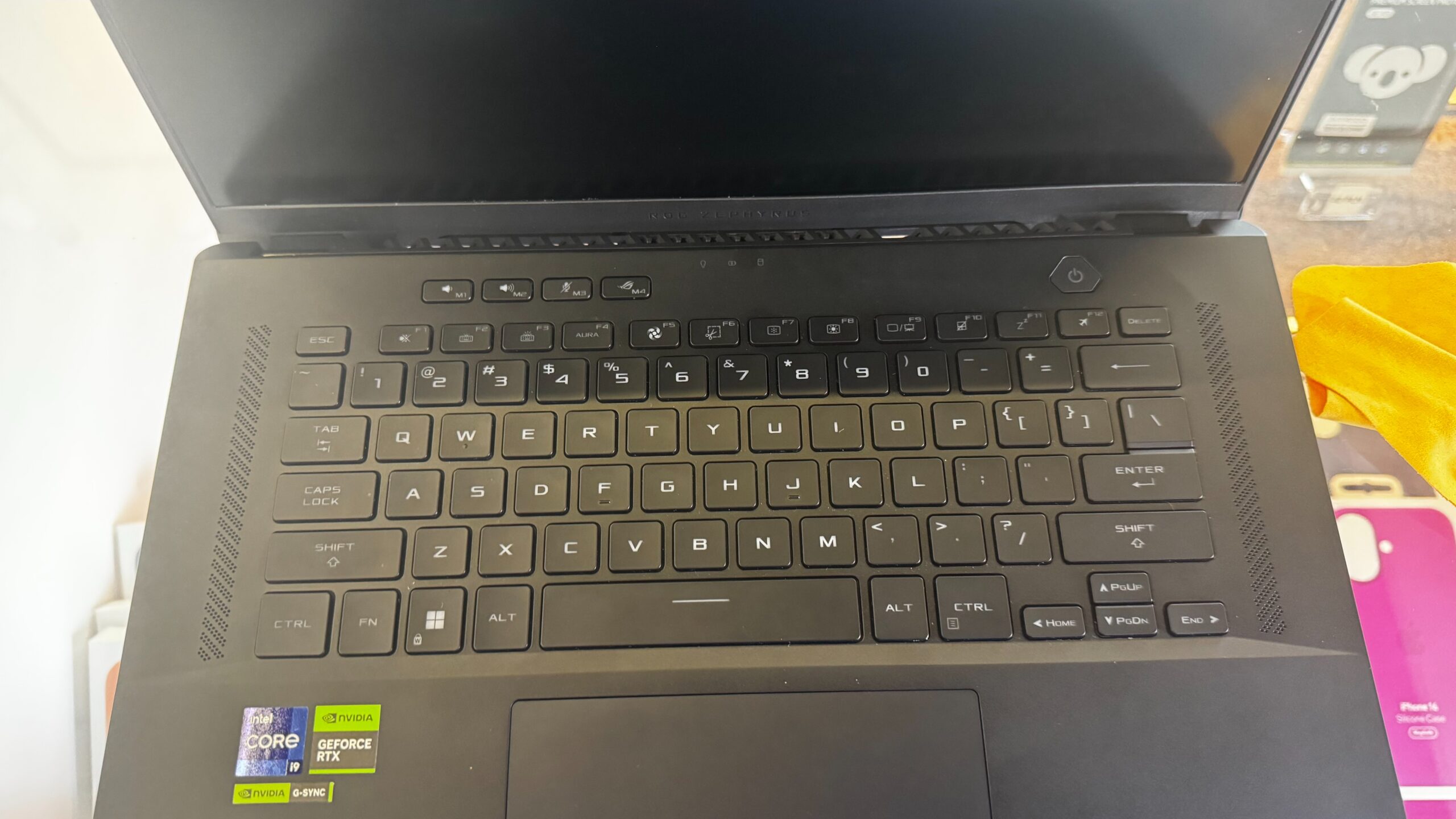 ASUS ROG Zephyrus M16 GU604V Intel Core i9-13900H 16GB 1TB GeForce RTX 4070